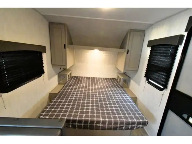 2025 Coachmen Clipper 17CFQ in RVs & Motorhomes in Laurentides - Image 15