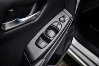 Apple CarPlay, Android Auto, Heated Seats, Remote Keyless Entry, Forward Collision Warning! 6 LOCATI... (image 9)