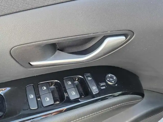 2022 Hyundai Tucson Preferred Trend AWD Toit pano Volant chauffa in Cars & Trucks in Longueuil / South Shore - Image 12