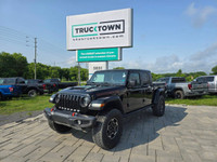 2023 Jeep Gladiator Mojave 4x4 with the 3.6L V6, automatic transmission, and only 44,003kms! Clean h... (image 6)