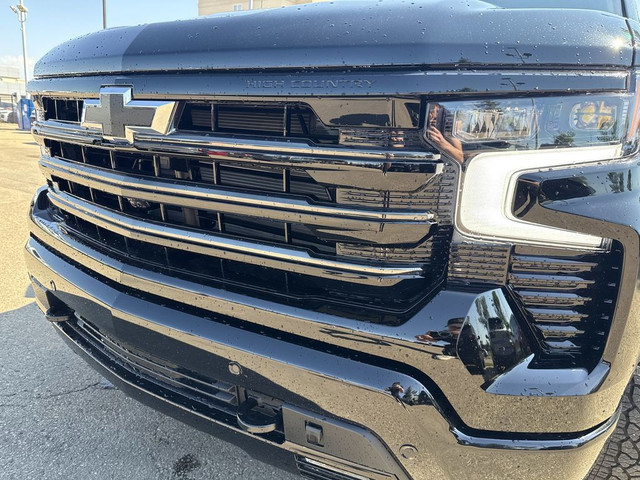 2025 Chevrolet Silverado 1500 High Country in Cars & Trucks in Edmonton - Image 4