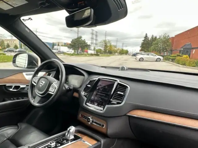 2017 Volvo XC90 Hybrid AWD T8 Excellence 1 Owner 4Passenger Plug in Cars & Trucks in Mississauga / Peel Region - Image 21