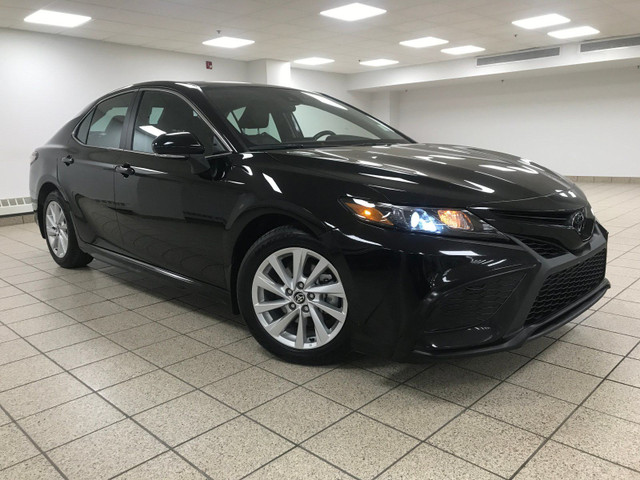 2023 Toyota Camry SE in Cars & Trucks in Calgary