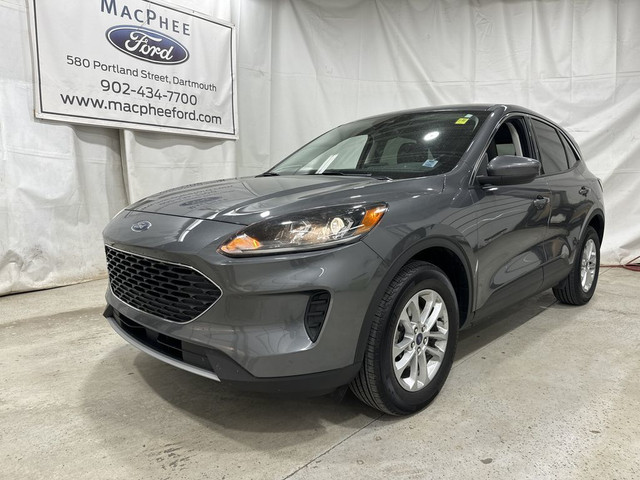 2021 Ford Escape in Cars & Trucks in Dartmouth