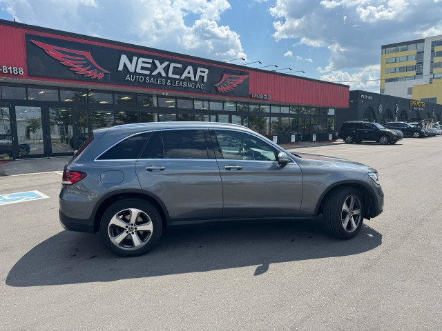 2021 Mercedes-Benz GLC-Class 300 4MATIC LEATHER PAN/ROOF NAVI B/ in Cars & Trucks in City of Toronto - Image 4