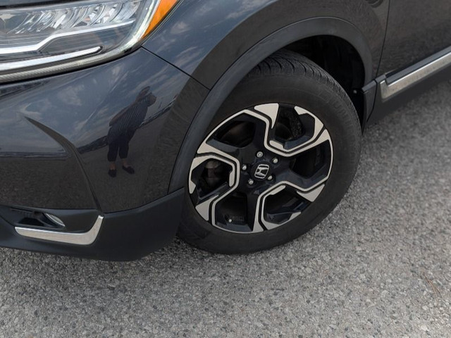 2018 Honda CR-V Touring Drive Premium. Live Practical. in Cars & Trucks in Kawartha Lakes - Image 4