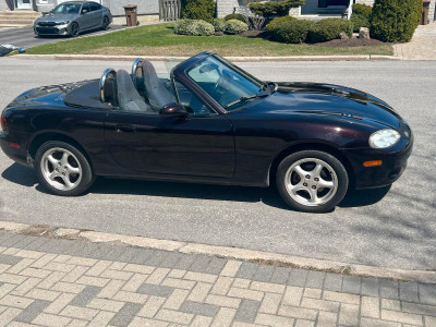 2004 Mazda MX-5 GX