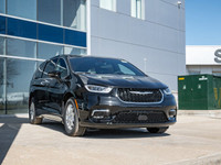 The 2025 Chrysler Pacifica Select is a versatile and feature-rich vehicle designed to meet the needs... (image 8)