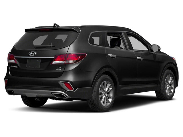 2017 Hyundai Santa Fe XL Premium in Cars & Trucks in Oshawa / Durham Region - Image 3
