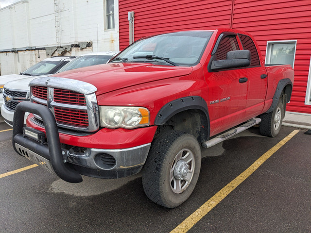 2003 Dodge Ram 2500 ST Ram 2500 ST Gas in Cars & Trucks in Lethbridge