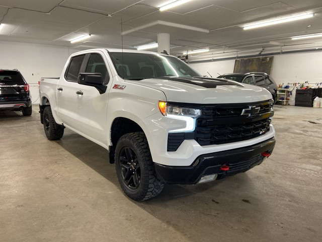 2022 Chevrolet Silverado 1500 2LT Z71 Trail Boss in Cars & Trucks in Calgary - Image 3
