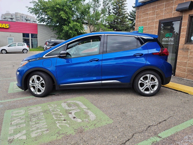 2019 Chevrolet Bolt EV LT 417 km Range (EPA) in Cars & Trucks in Calgary - Image 2