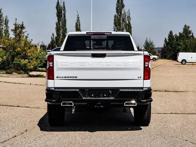 2025 Chevrolet Silverado 1500 LT Trail Boss in Cars & Trucks in Strathcona County - Image 13