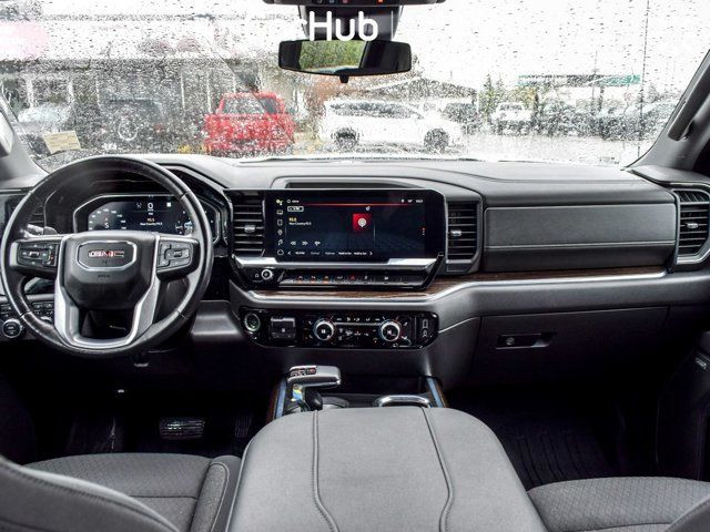 2023 GMC Sierra 1500 Elevation 4WD Crew Cab 157 6 Seater in Cars & Trucks in Mississauga / Peel Region - Image 3