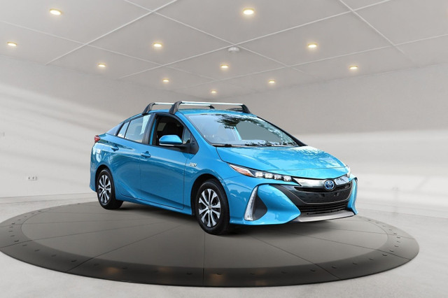 2021 Toyota PRIUS PRIME BRANCHABLE + HYBRIDE + SIEGES CHAUFFANT  in Cars & Trucks in Longueuil / South Shore - Image 3
