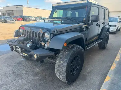 JEEP WRANGLER UNLIMITED WILLIS 2016 FULL AC MAGS EN ALUMINUM, VITRES ELECTRIQUES, PORTES ELECTRIQUES...