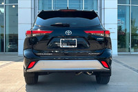 FINANCE OR LEASE PURCHASE PRICE: $57,500 + HST + Finance/Lease Fee + Licensing CASH PRICE: $59,500 +... (image 4)