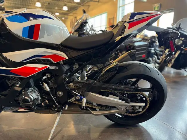 2021 BMW M 1000 RR M RR In Light White/M Motorsport in Street, Cruisers & Choppers in London - Image 7