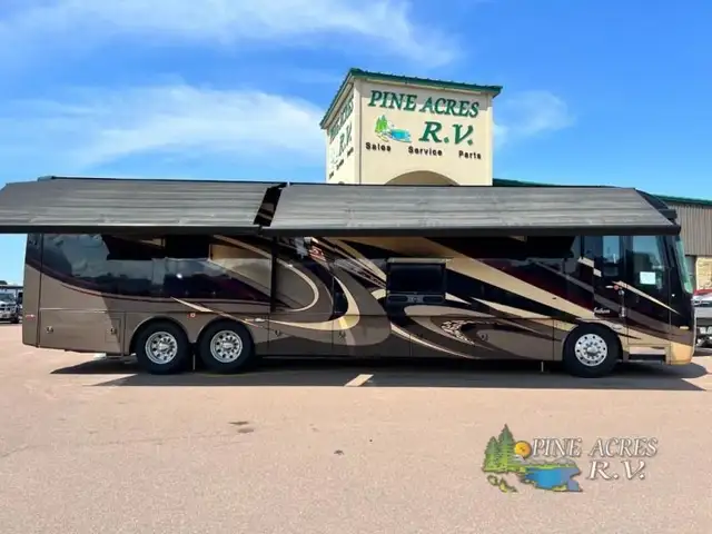 2016 Entegra Coach Anthem 42RBQ 42 Miles All New Tires ! in RVs & Motorhomes in Moncton - Image 5