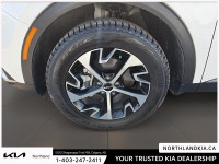 2024 Kia Sportage EX Odometer is 6259 kilometers below market average! Ready for anything, from the... (image 6)