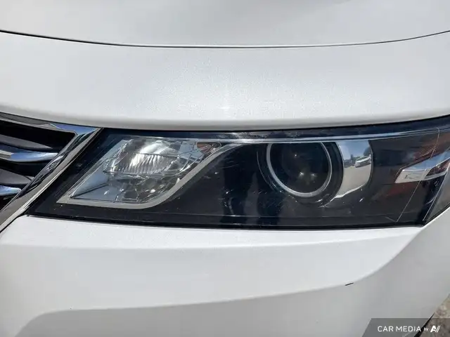 2019 Chevrolet Impala 1LT PANO SUNROOF | LEATHER INTERIOIR |... in Cars & Trucks in London - Image 9