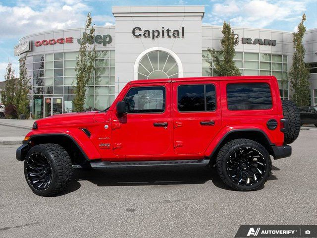2021 Jeep Wrangler Unlimited Sahara | Aftermarket Wheels in Cars & Trucks in Edmonton - Image 2