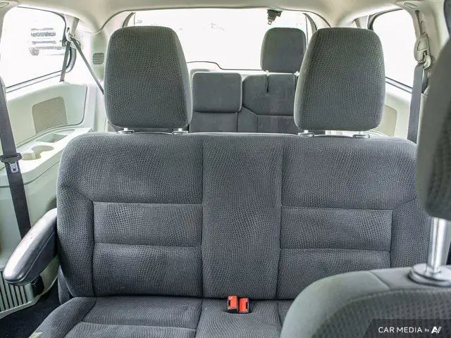 2019 Dodge Grand Caravan SE CVP Stow N Go Rear Camera in Cars & Trucks in St. Albert - Image 28
