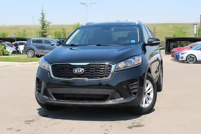 *Price excludes GST and cost/charges associated with financing. Ebony Black - 2019 Kia Sorento LX AW...