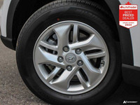 New Price! Odometer is 3561 kilometers below market average! Lunar White 2024 Hyundai Venue Preferre... (image 8)