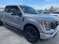 2022 Ford F-150 XLT 4WD Supercrew with the 3.5L Ecoboost and only 81,000kms. Equipped with the Sport... (image 3)