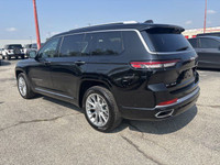 Clean Car Fax**Jeep**Grand Cherokee**4x4**3.6L**V6**Summit**6 Passenger**Leather Seats**Heated and V... (image 9)