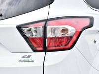 The 2018 Ford Escape SE is a compact SUV that, offers a mix of practicality and sportiness. The inte... (image 7)