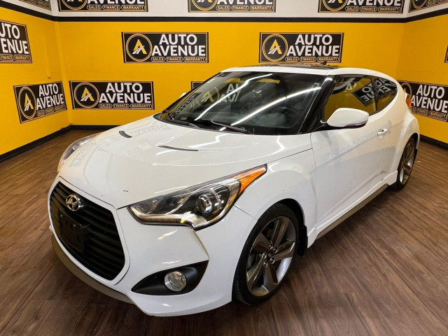 2013 Hyundai Veloster Turbo - LEATHER SPORT BUCKET SEATS, HEATED in Cars & Trucks in Calgary