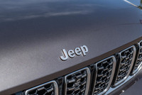 LOW KM - 4X4 - Premium NAPPA LEATHER Interior - PANORAMIC Sunroof - NAVIGATION - TOUCHSCREEN Display... (image 9)