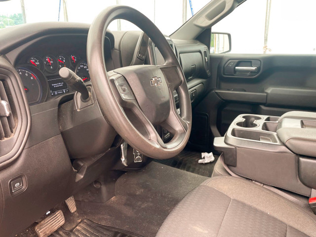 2022 Chevrolet Silverado 1500 CUSTOM TRAIL BOSS CREW 4X4 *CARPLA in Cars & Trucks in Laurentides - Image 3