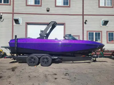 2019 MB B52V 6.2L INDMAR RAPTOR 440HP 332 hours FEATURES: - Wakeboard Tower w/ Speakers, Swivel Boar...