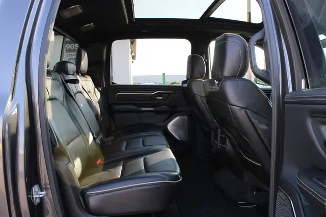 2019 RAM 1500 dans Autos et camions dans Région d’Oakville/Halton - Image 15