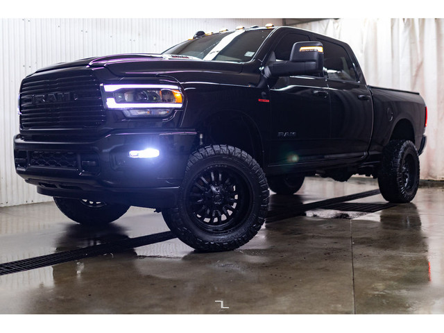 2023 Ram 2500 4x4 Crew Cab Laramie Night Edition Diesel Leather in Cars & Trucks in Grande Prairie - Image 4