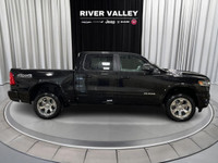 NAVIGATION, SPORT APPEARANCE PACKAGE, BIG HORN LEVEL 2 EQUIPMENT GROUP, OFF-ROAD GROUP, BED UTILITY... (image 7)