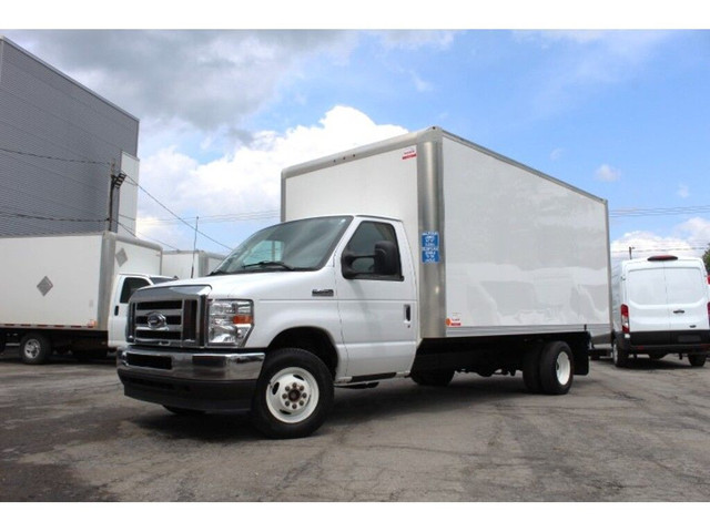 2022 Ford E-Series Cutaway E-450 CUBE 16 PIEDS 1 SEUL PROPRIO /  in Cars & Trucks in Laval / North Shore - Image 2