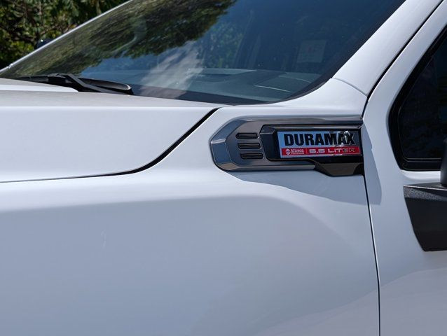 2025 GMC Sierra 2500HD AT4- Max Trailering Pkg - Preferred Pkg in Cars & Trucks in Barrie - Image 2