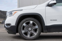 Check out our 2018 GMC Acadia SLT—where comfort meets capability. This SUV is loaded with features i... (image 6)