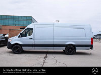 Explore our wide selection of New, Pre-Owned, and Demo Sprinter & Metris Cargo and Passenger Vans. F... (image 5)