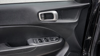 *Heated Seats, Heated Steering Wheel, Apple CarPlay, Android Auto, Remote Start! * A small SUV made... (image 7)