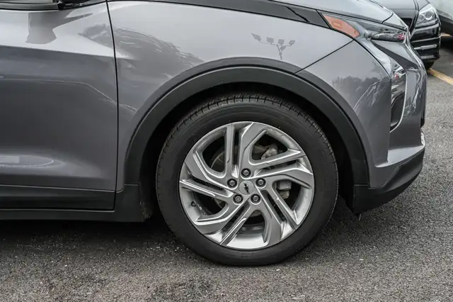 2023 Chevrolet Bolt EV 1LT * Carplay * Sieges Chauffant et Elect in Cars & Trucks in City of Montréal - Image 8