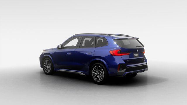 2026 BMW X1 xDrive28i dans Autos et camions  à Laval/Rive Nord - Image 2