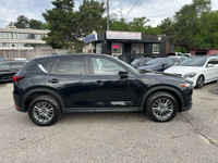Come by and check out this reliable and stylish 2018 Mazda CX-5 GS AWD! This compact SUV is the perf... (image 6)