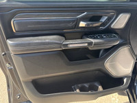 2019 RAM 1500 Limited Crew Cab 4x4 – Fully Loaded Luxury Truck | 5.7L HEMI | Level 1 Package + MoreT... (image 8)