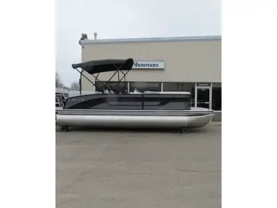 ***IN STOCK NOW*** Brand New 2024 Lowe SS230W! Options Include Mercury 150HP, L Pro XS 4S, Custom Gr...