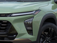 This Chevrolet Trax delivers a Turbocharged Gas 3-Cyl 1.2L/ engine powering this Automatic transmiss... (image 9)